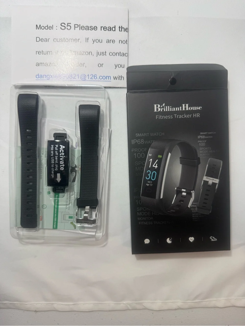 Fitness Tracker HR Smartwatch - Black
